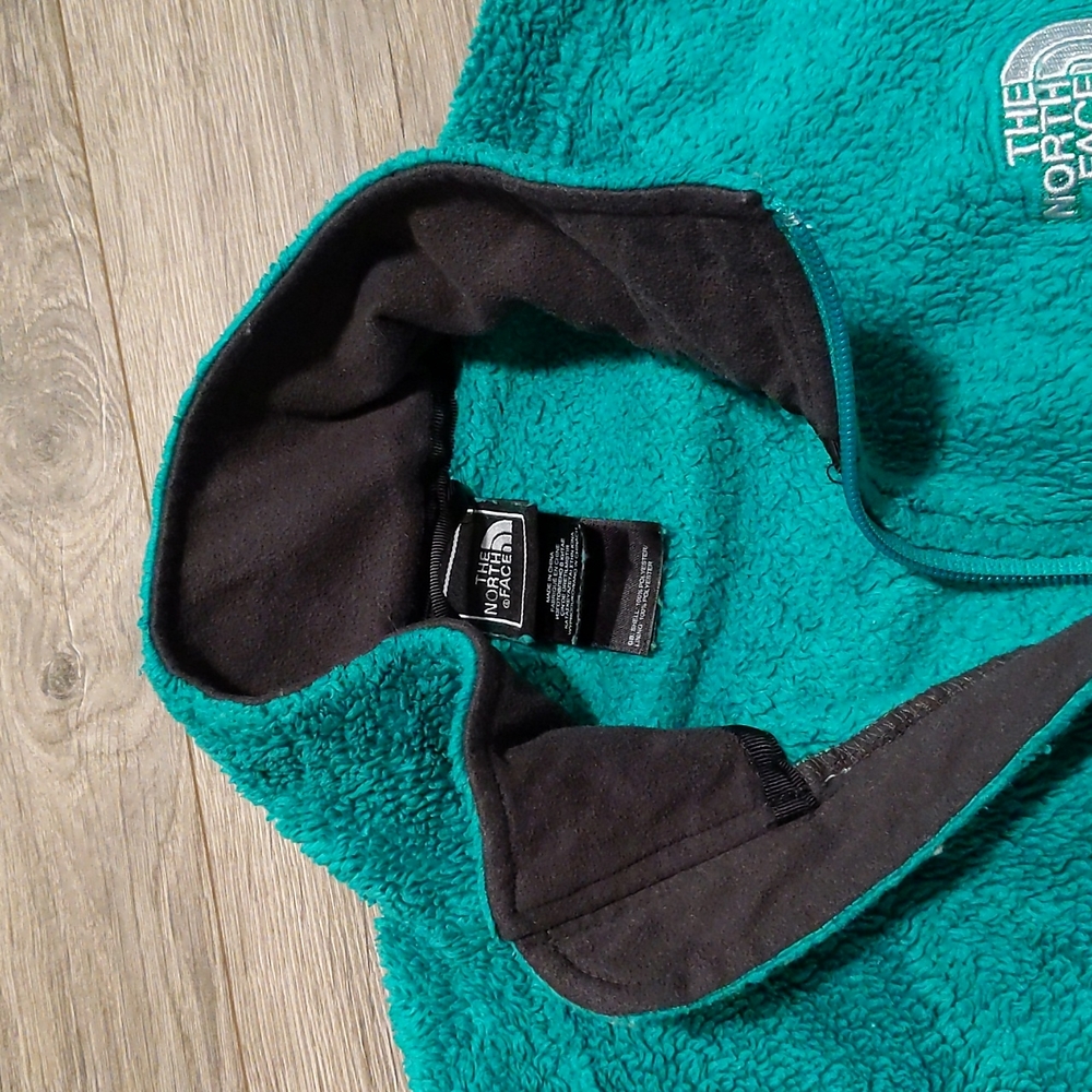 LAST CHANCE North Face fleece zip up jacket - Picture 2 of 7